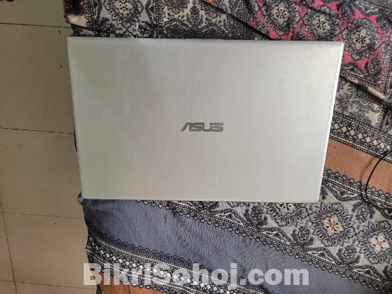 Asus Vivobook 15